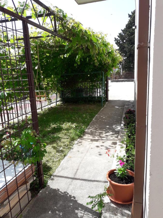 Pauli Apartamento Kaštela Exterior foto